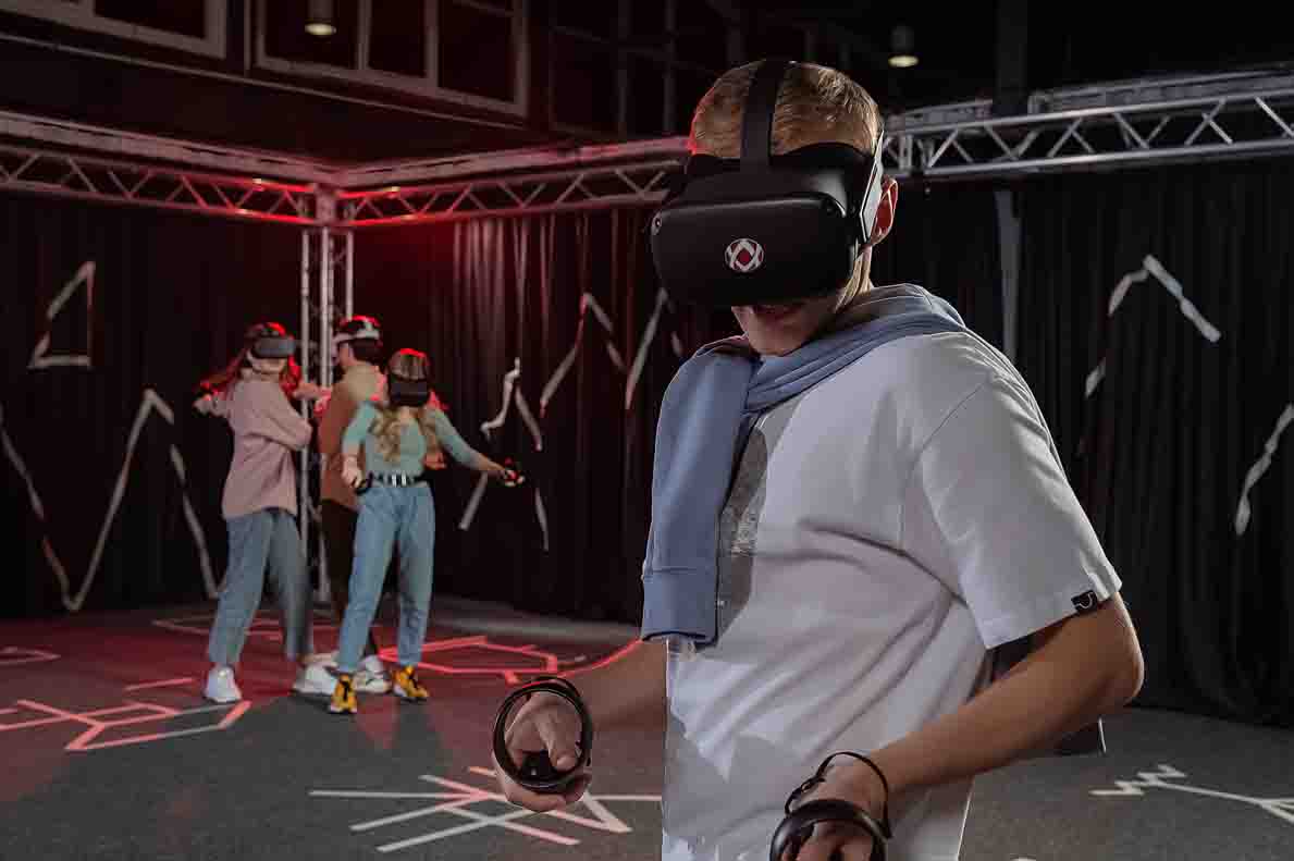 Новый формат VR игр - Куб!